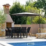 House Cerovac Villa *
