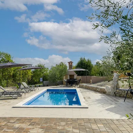 Villa House Cerovac *